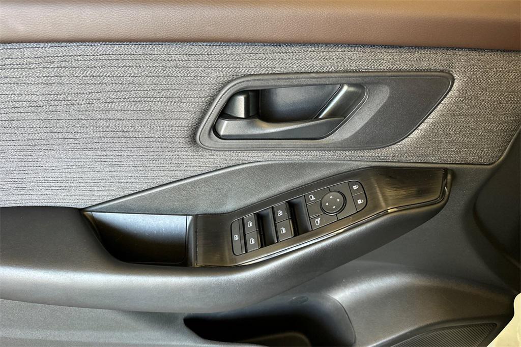 used 2023 Nissan Rogue car, priced at $19,877