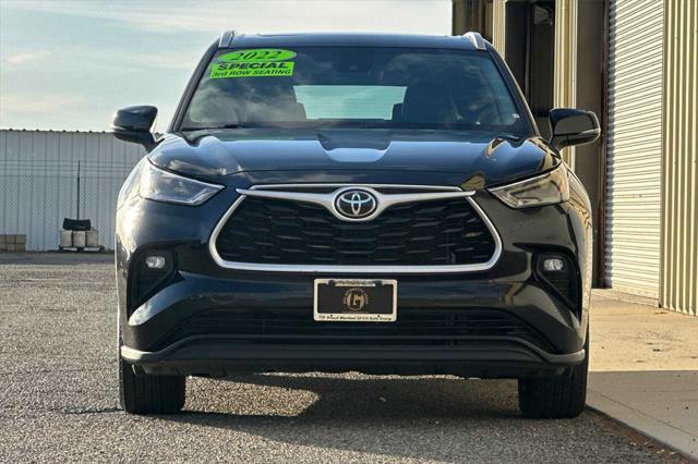 used 2022 Toyota Highlander car, priced at $34,245