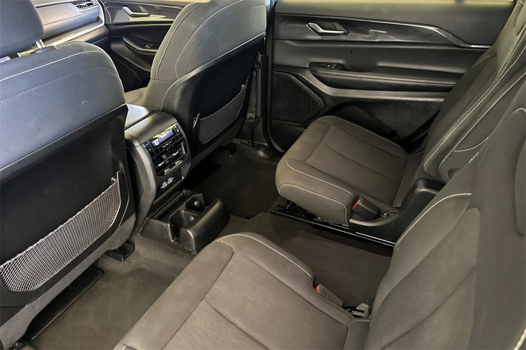 used 2023 Jeep Grand Cherokee L car, priced at $27,994