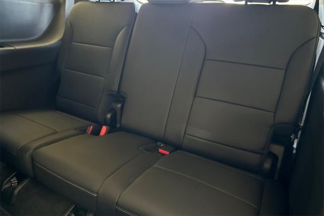 new 2025 Chevrolet Traverse car, priced at $46,195