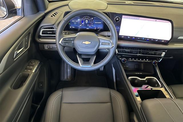 new 2025 Chevrolet Traverse car, priced at $46,195