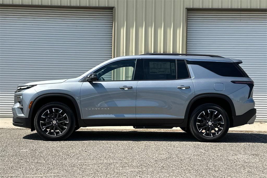 new 2025 Chevrolet Traverse car, priced at $46,195