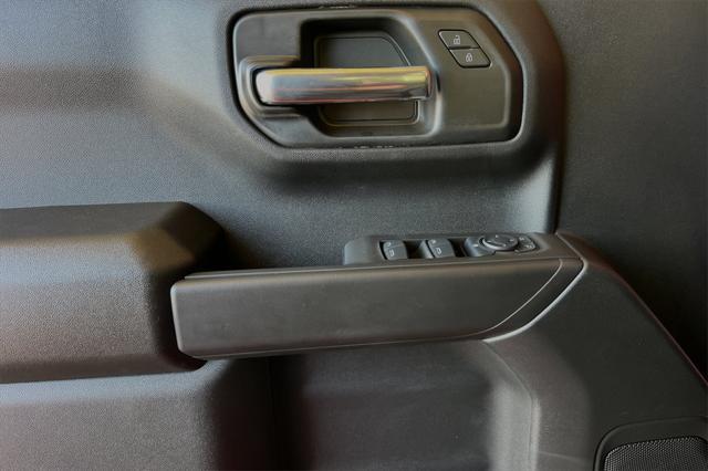 new 2025 Chevrolet Silverado 1500 car, priced at $47,995