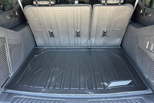 new 2025 Chevrolet Suburban car, priced at $75,415