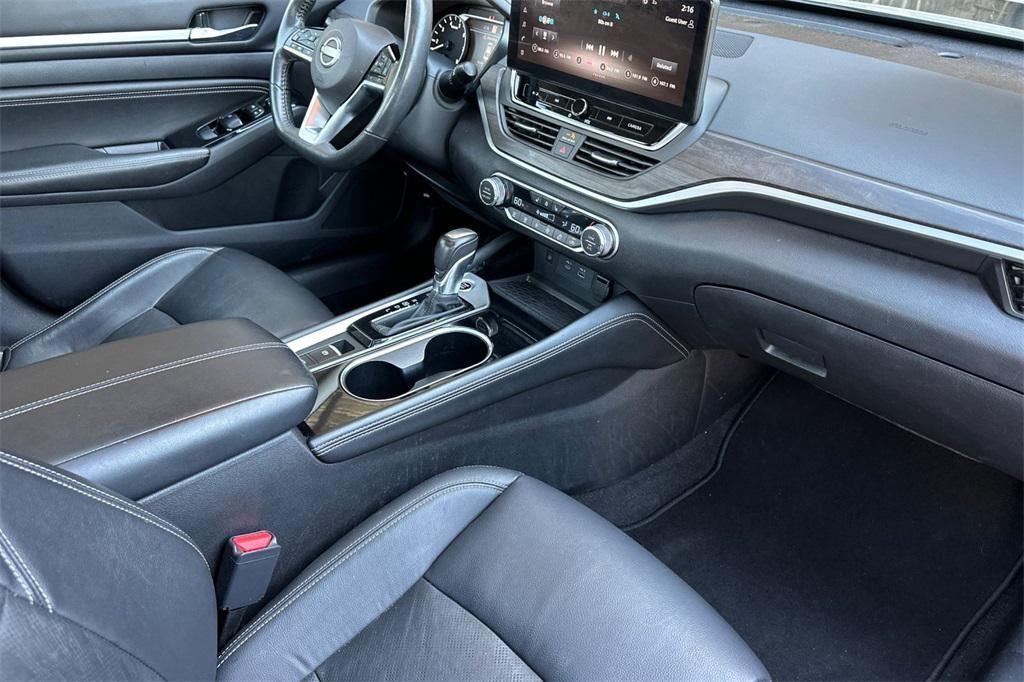 used 2023 Nissan Altima car, priced at $22,088