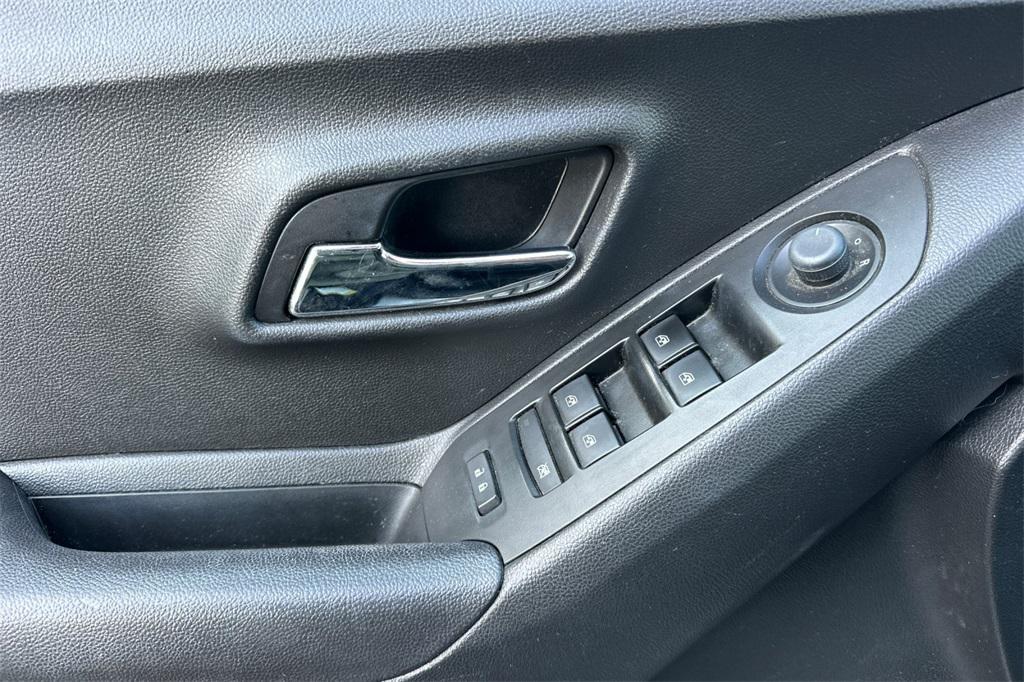 used 2020 Chevrolet Trax car, priced at $11,588