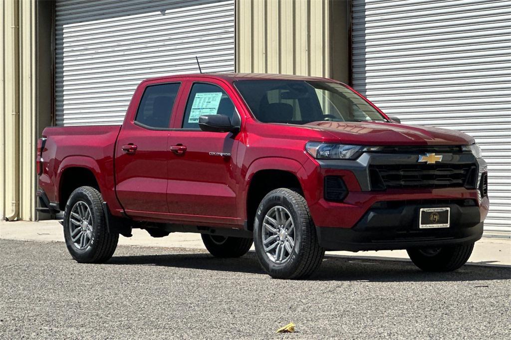 new 2025 Chevrolet Colorado car, priced at $39,210