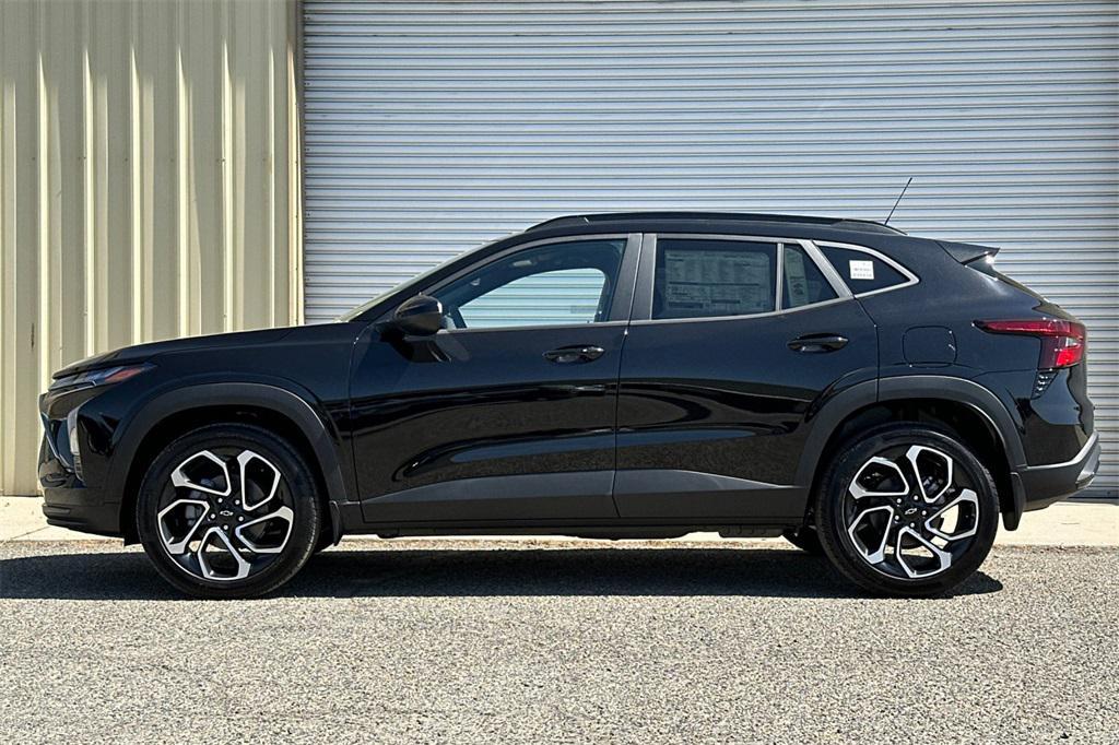 new 2025 Chevrolet Trax car, priced at $26,999