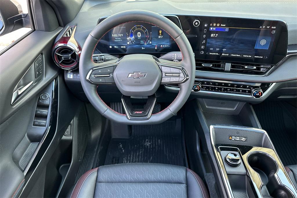 new 2026 Chevrolet Equinox car, priced at $40,290