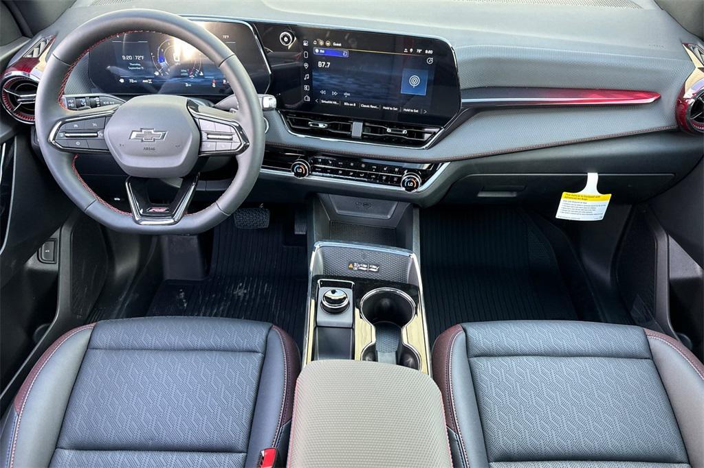 new 2026 Chevrolet Equinox car, priced at $40,290
