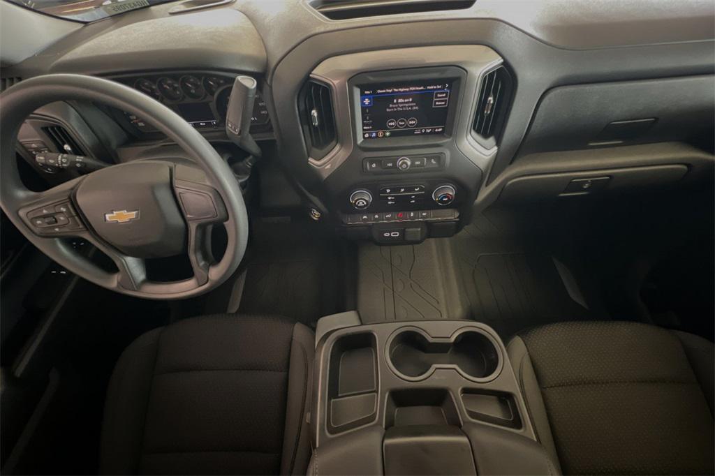 new 2024 Chevrolet Silverado 1500 car, priced at $44,579