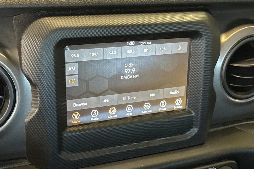 used 2022 Jeep Gladiator car, priced at $29,977