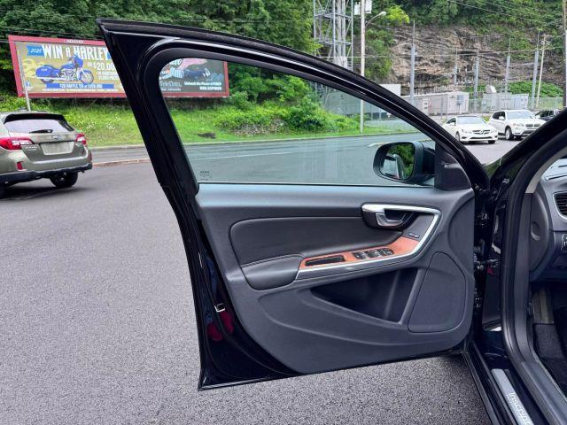 used 2017 Volvo S60 car