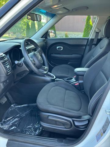 used 2016 Kia Soul car, priced at $7,995