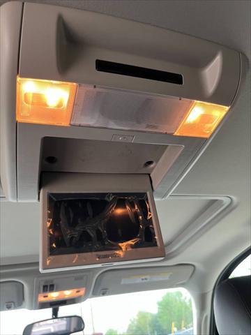 used 2013 GMC Yukon car, priced at $16,995