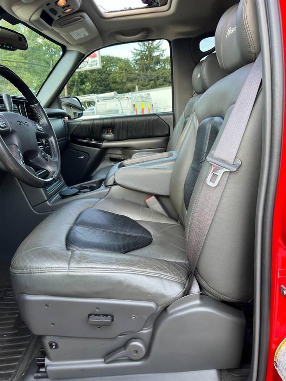 used 2006 GMC Sierra 1500 car, priced at $39,000