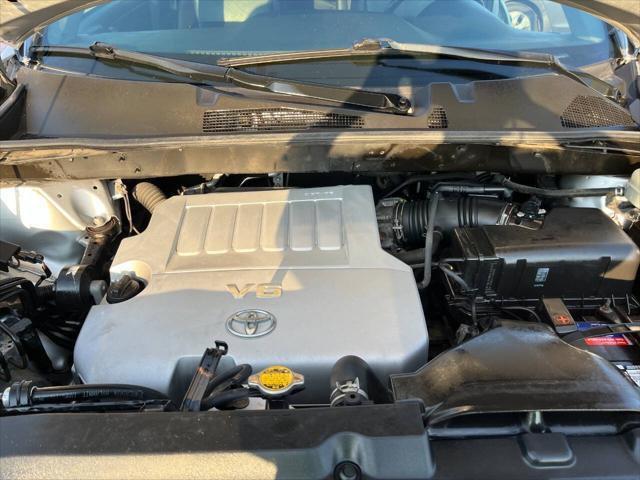 used 2011 Toyota Highlander car, priced at $10,500