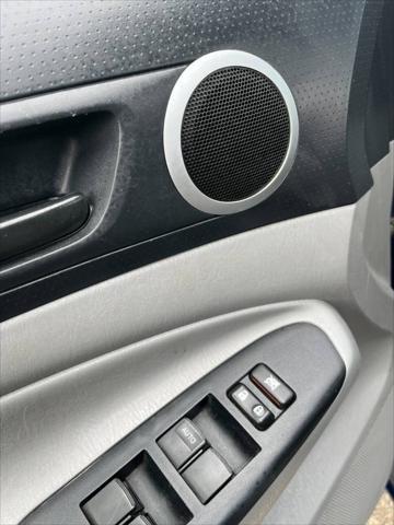 used 2015 Toyota Tacoma car, priced at $18,995