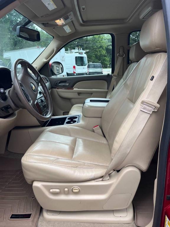 used 2014 Chevrolet Tahoe car, priced at $13,500
