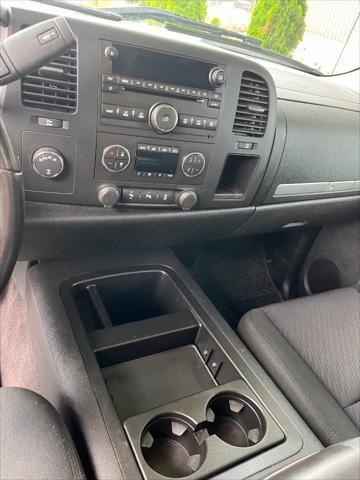 used 2013 Chevrolet Silverado 1500 car, priced at $16,995