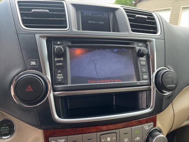 used 2013 Toyota Highlander car, priced at $10,500