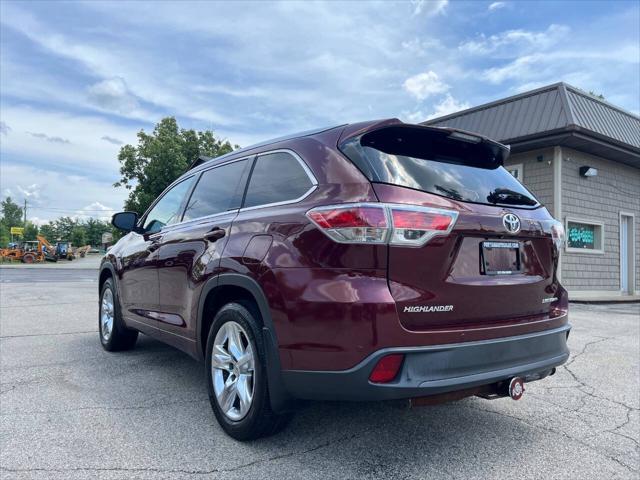 used 2014 Toyota Highlander car, priced at $14,000