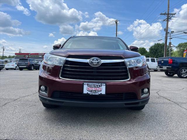 used 2014 Toyota Highlander car, priced at $14,000