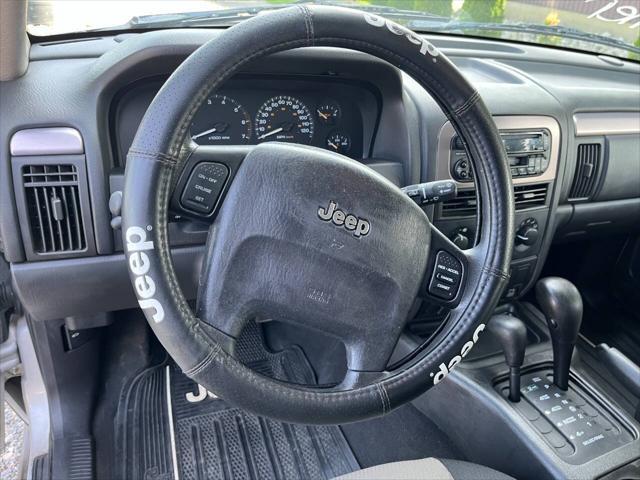 used 2004 Jeep Grand Cherokee car, priced at $6,500