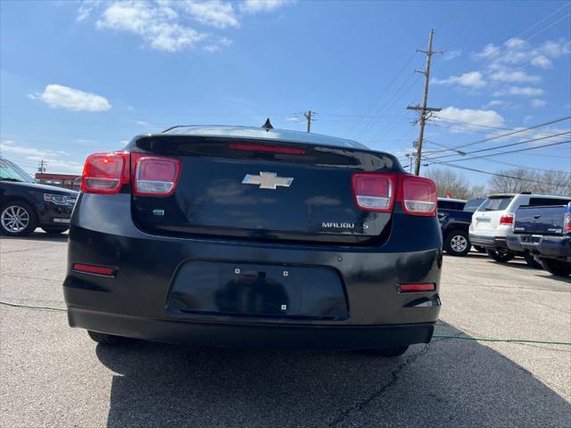 used 2015 Chevrolet Malibu car, priced at $10,500