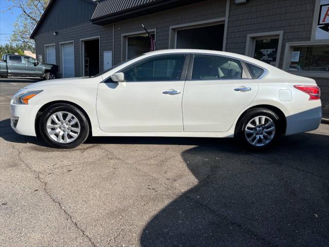 used 2013 Nissan Altima car, priced at $5,995