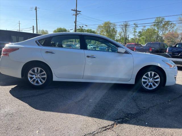 used 2013 Nissan Altima car, priced at $5,995