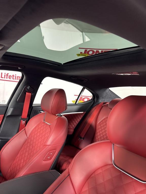 new 2025 Genesis G70 car, priced at $58,515