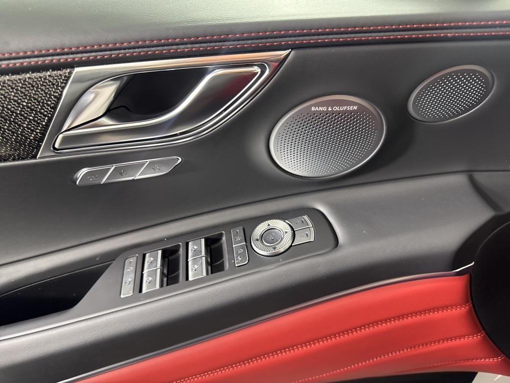 new 2025 Genesis GV80 Coupe car, priced at $87,720