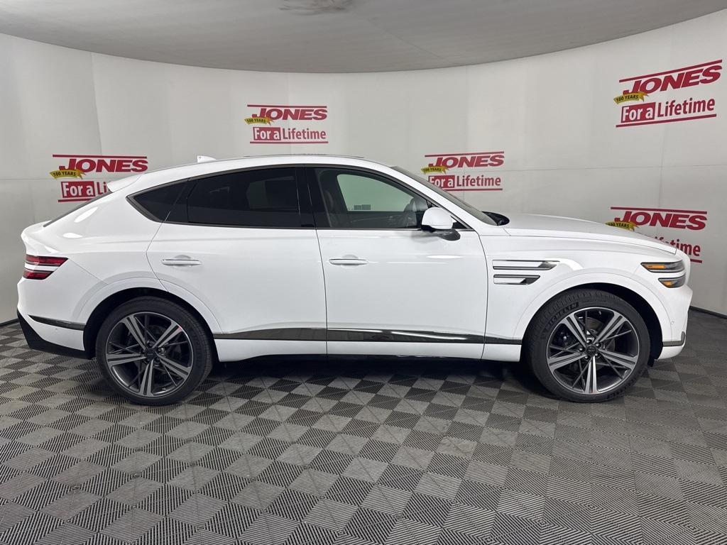 new 2025 Genesis GV80 Coupe car, priced at $87,720