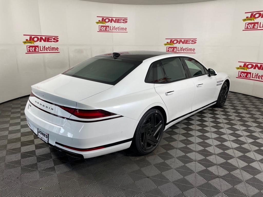 new 2026 Genesis G90 car, priced at $108,065