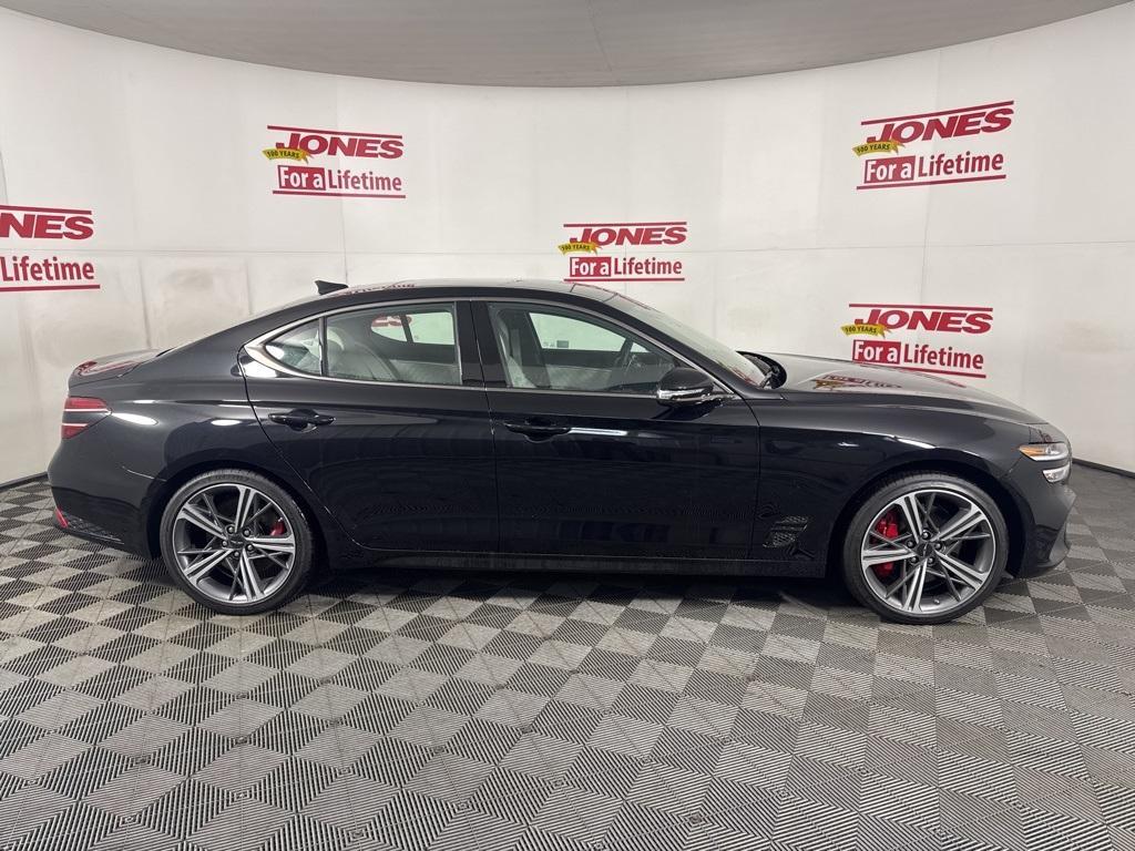 new 2025 Genesis G70 car, priced at $57,555