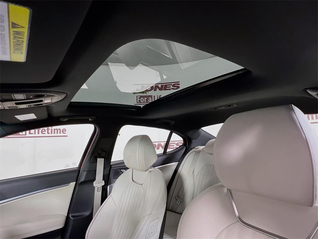 used 2025 Genesis G70 car, priced at $41,998