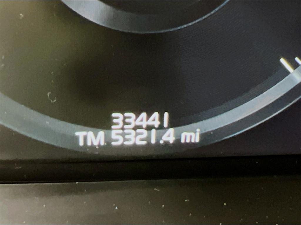 used 2022 Volvo XC90 car, priced at $43,995