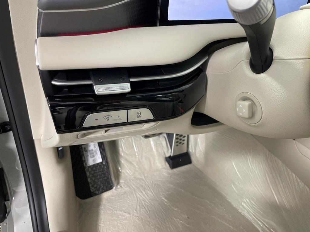 new 2025 Genesis G80 car, priced at $71,110