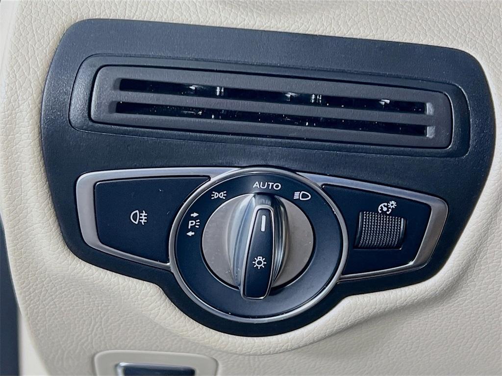 used 2022 Mercedes-Benz GLC 300 car, priced at $36,995