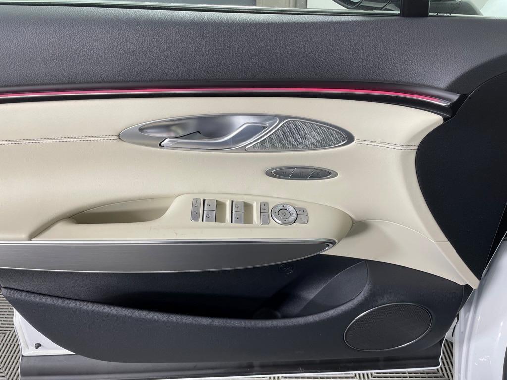 new 2026 Genesis GV70 car, priced at $54,720