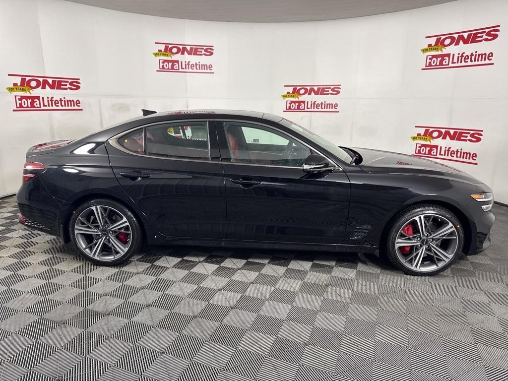 new 2025 Genesis G70 car, priced at $58,500