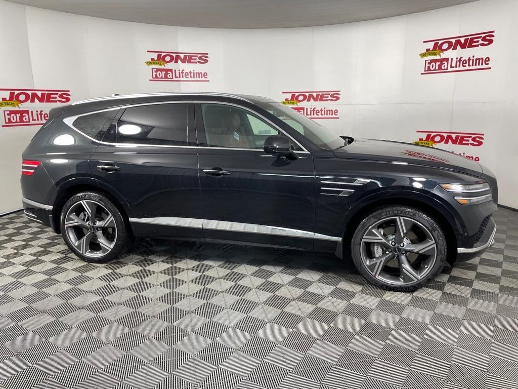 new 2025 Genesis GV80 car, priced at $82,570