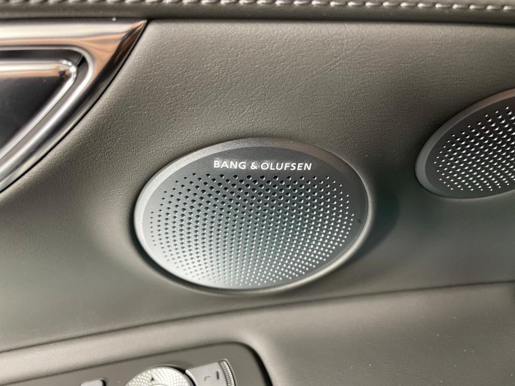 new 2025 Genesis GV80 car, priced at $82,570