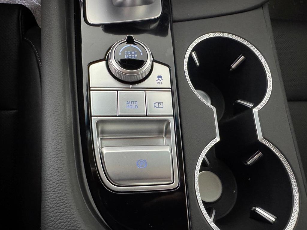 new 2026 Genesis G70 car, priced at $47,595