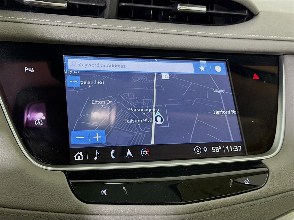 used 2022 Cadillac XT5 car, priced at $35,996