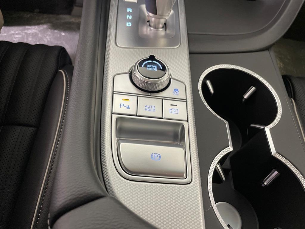 new 2026 Genesis G70 car, priced at $52,340