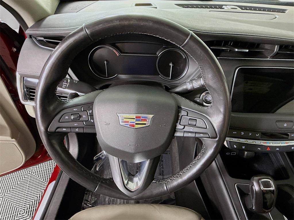 used 2019 Cadillac XT4 car, priced at $22,998