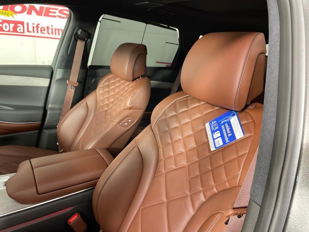new 2025 Genesis GV80 car, priced at $82,745