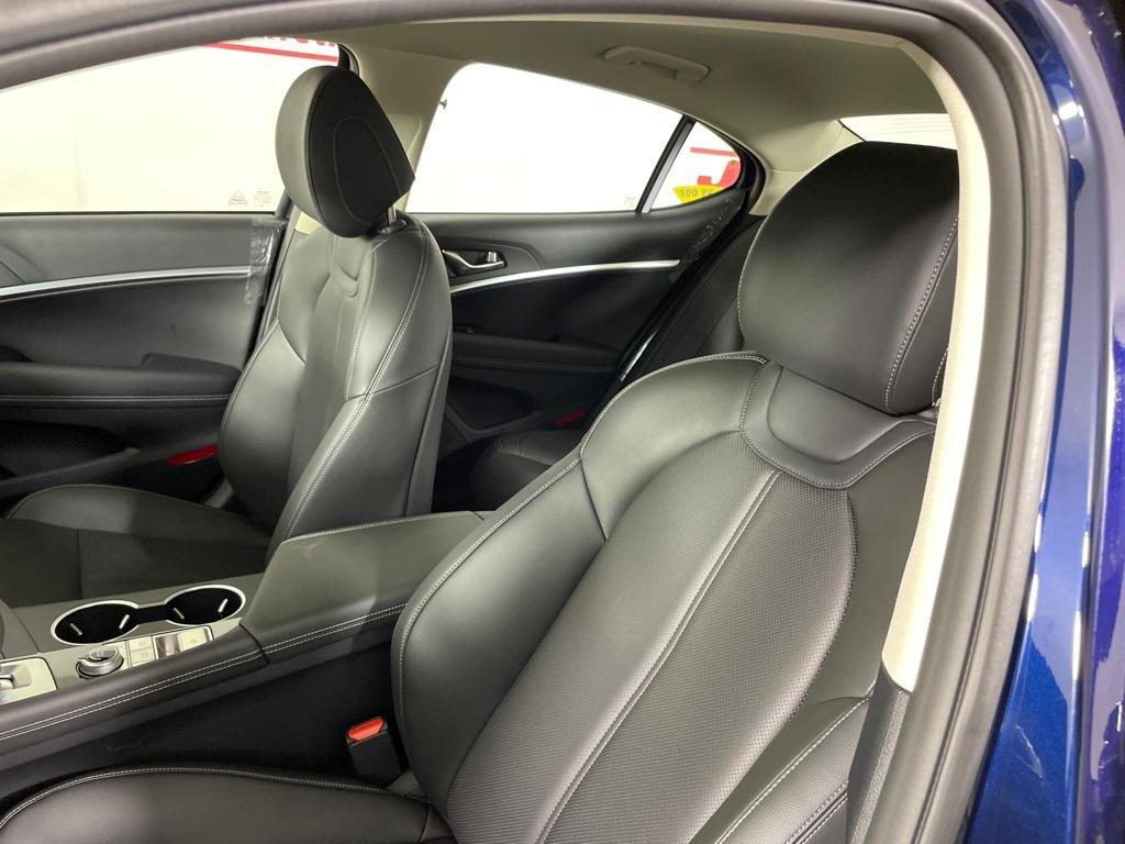 new 2026 Genesis G70 car, priced at $47,595